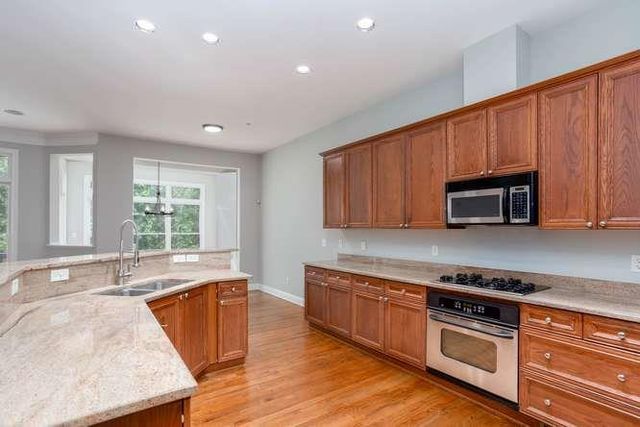 1263 Creekside Place SE, Smyrna, GA 30082