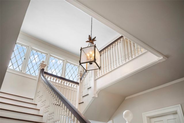 526 Scaife Road, Sewickley Heights, PA 15143