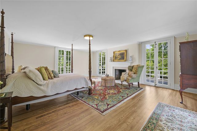 526 Scaife Road, Sewickley Heights, PA 15143