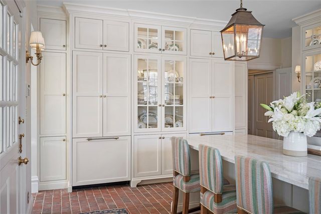 526 Scaife Road, Sewickley Heights, PA 15143