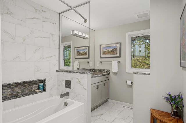 14815 N SHADY SLOPE Rd, Spokane, WA 99208