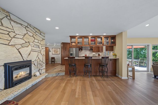 14815 N SHADY SLOPE Rd, Spokane, WA 99208