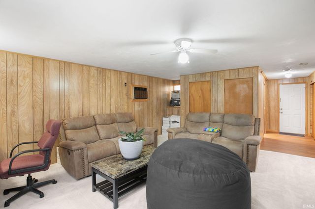 403 Manchester Drive, South Bend, IN 46615