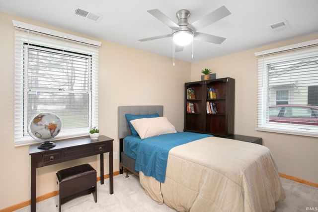 403 Manchester Drive, South Bend, IN 46615