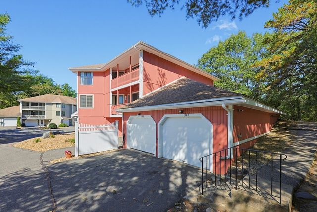 15 First St A2, Salem, MA 01970
