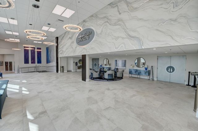 5906 CRYSTAL SHORES Drive 404, Boynton Beach, FL 33437