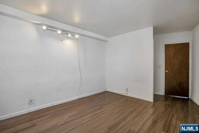 2100 Linwood Avenue 15P, Fort Lee, NJ 07024
