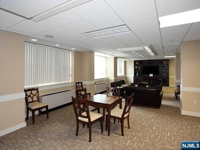 2100 Linwood Avenue 15P, Fort Lee, NJ 07024