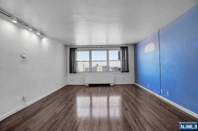 2100 Linwood Avenue 15P, Fort Lee, NJ 07024
