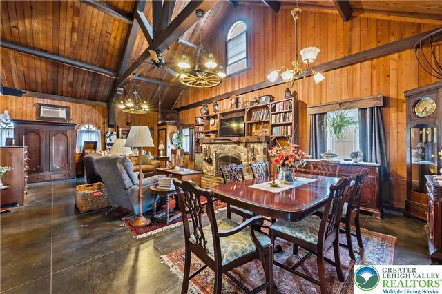 105 Franklin Street, Whitehall Twp, PA 18052