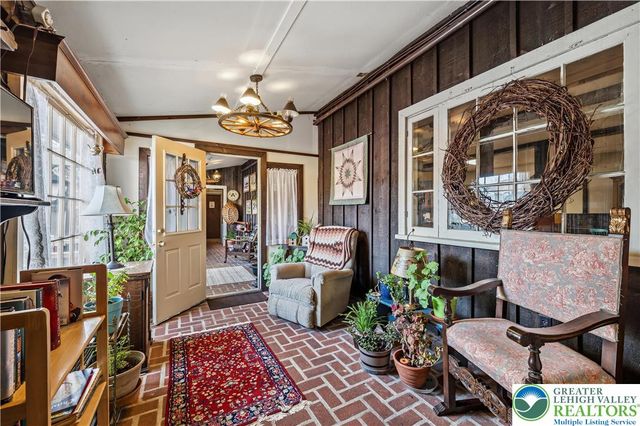 105 Franklin Street, Whitehall Twp, PA 18052