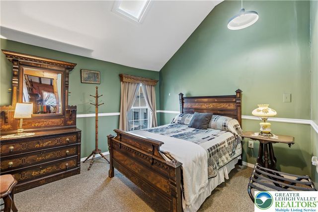 105 Franklin Street, Whitehall Twp, PA 18052