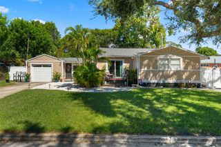 5719 27TH AVENUE S, Gulfport, FL 33707