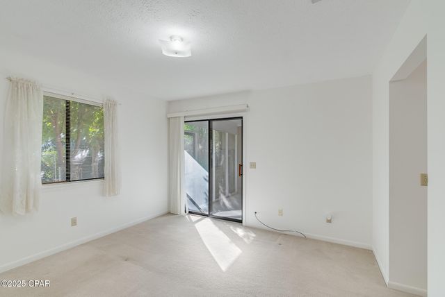 1025 W 11th Court, Panama City, FL 32401