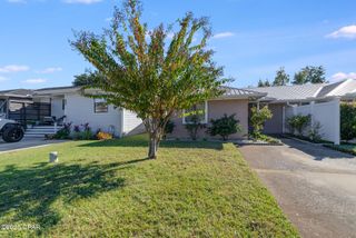 1025 W 11th Court, Panama City, FL 32401