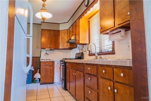 218 Crossgates Road, Rome, NY 13440