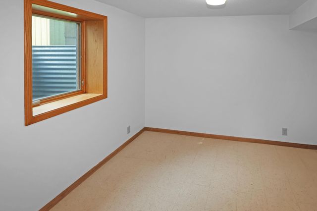 1630 Fairway Drive NE, Columbia Heights, MN 55421