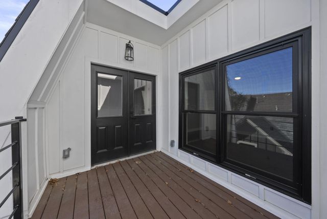 1018 Neil Avenue, Columbus, OH 43201