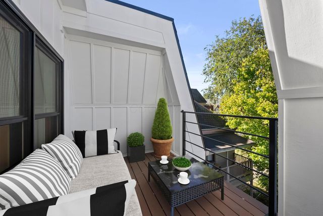 1018 Neil Avenue, Columbus, OH 43201