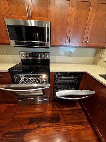 1536 Presidio Drive, Weston, FL 33327