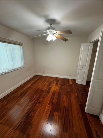 1536 Presidio Drive, Weston, FL 33327