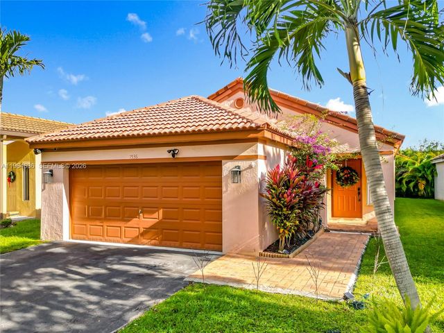 1536 Presidio Drive, Weston, FL 33327