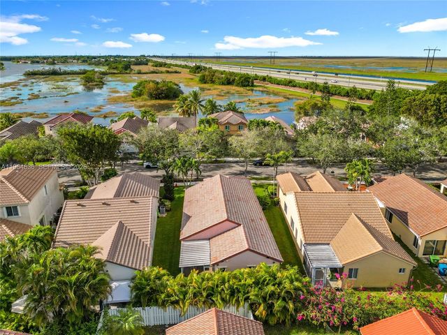 1536 Presidio Drive, Weston, FL 33327