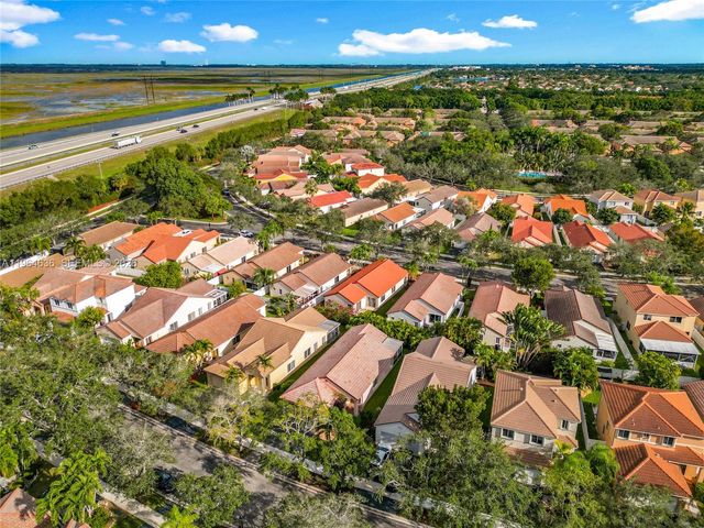 1536 Presidio Drive, Weston, FL 33327