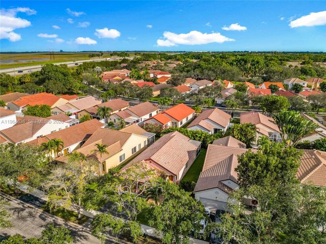 1536 Presidio Drive, Weston, FL 33327