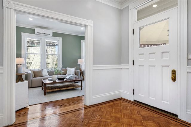 164 Prospect Street, Providence, RI 02906