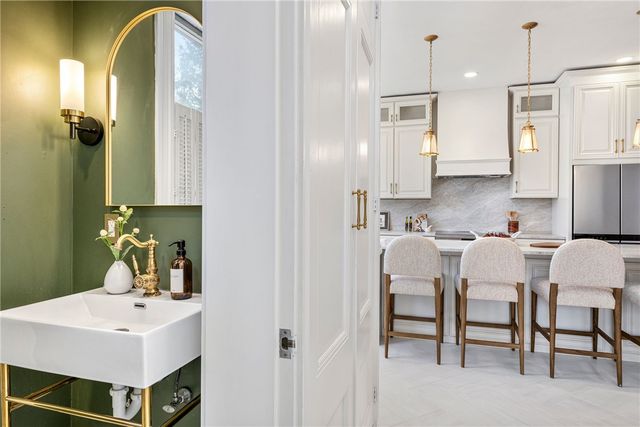 164 Prospect Street, Providence, RI 02906