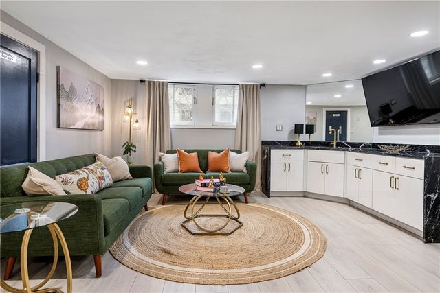 164 Prospect Street, Providence, RI 02906