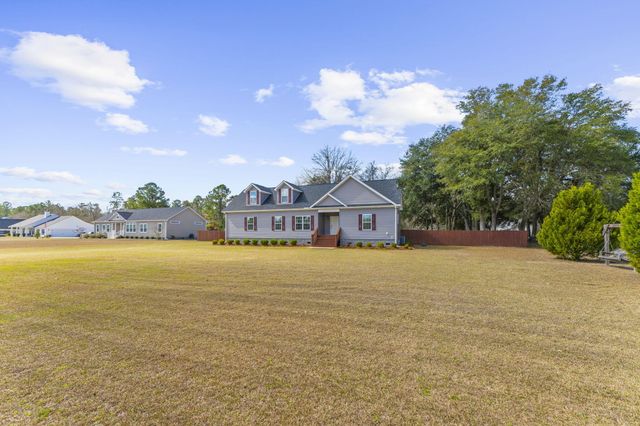 130 Hidden Hills Road, Cross, SC 29436