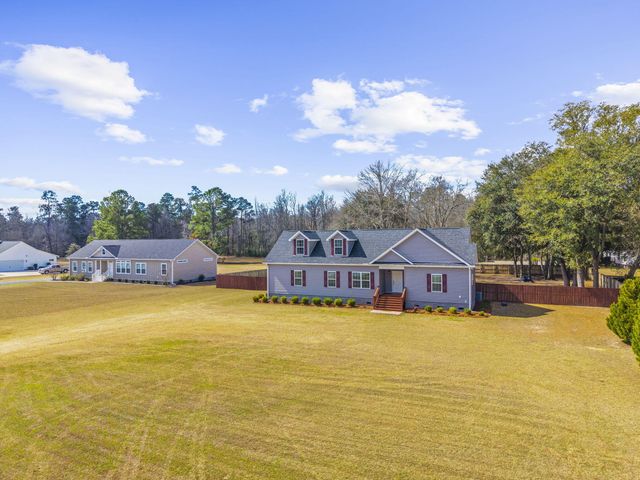 130 Hidden Hills Road, Cross, SC 29436