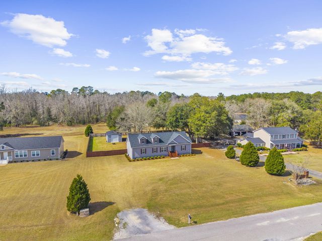 130 Hidden Hills Road, Cross, SC 29436
