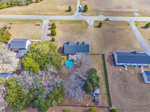 130 Hidden Hills Road, Cross, SC 29436