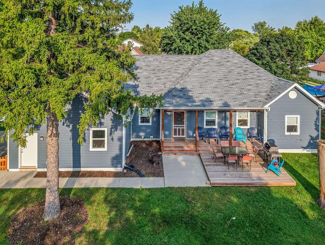 1030 Wheeler STREET, Lake Geneva, WI 53147