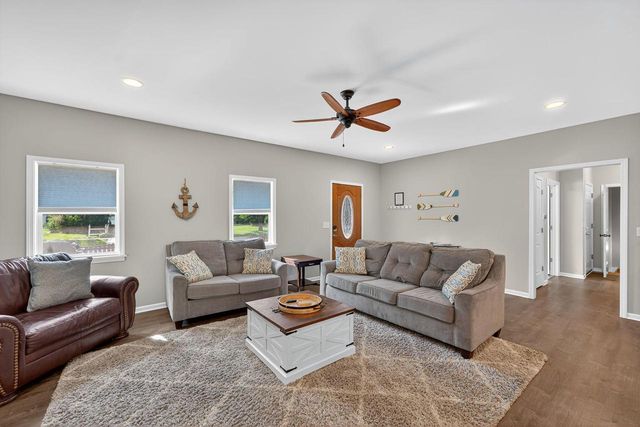 1030 Wheeler STREET, Lake Geneva, WI 53147