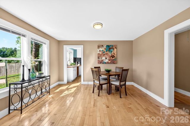 440 Carolina Avenue, Brevard, NC 28712