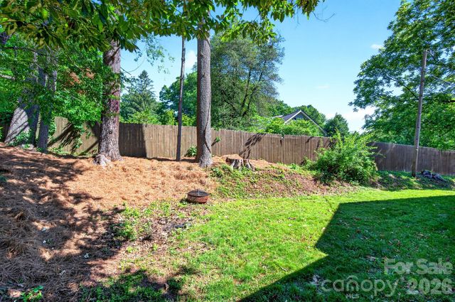 440 Carolina Avenue, Brevard, NC 28712