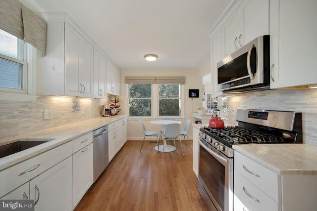 4518 CHASE AVE, Bethesda, MD 20814