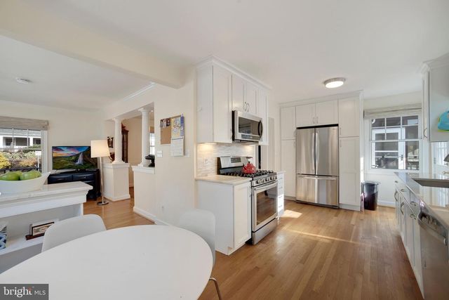 4518 CHASE AVE, Bethesda, MD 20814