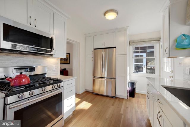 4518 CHASE AVE, Bethesda, MD 20814