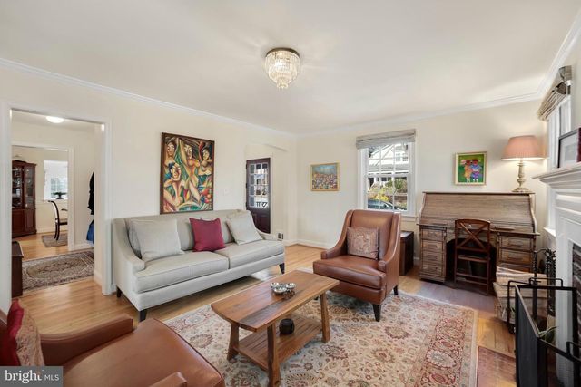 4518 CHASE AVE, Bethesda, MD 20814