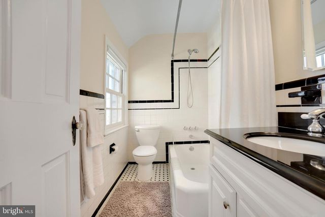 4518 CHASE AVE, Bethesda, MD 20814