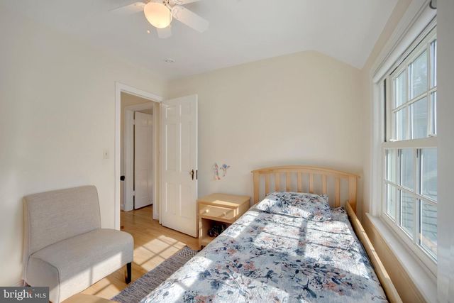 4518 CHASE AVE, Bethesda, MD 20814