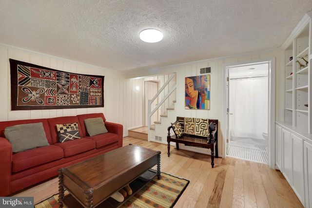 4518 CHASE AVE, Bethesda, MD 20814