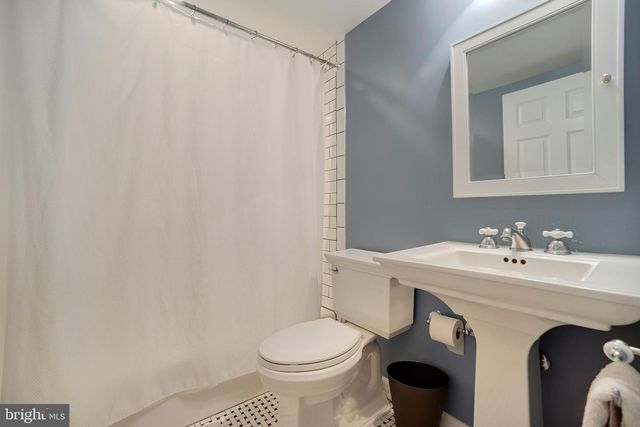 4518 CHASE AVE, Bethesda, MD 20814