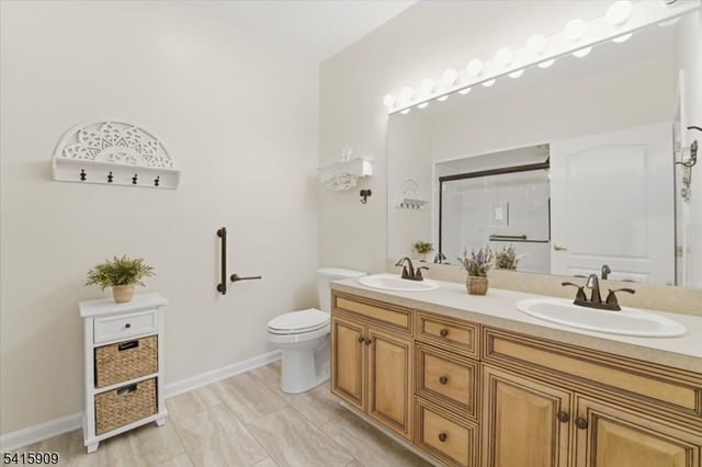 375 Rifle Camp Rd 105, Woodland Park, NJ 07424