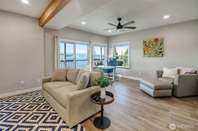 2685 E Lidstrom Hill Road, Port Orchard, WA 98366
